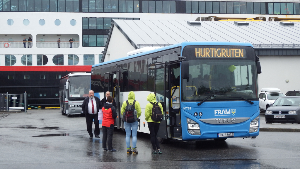 buss fram