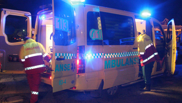 sykebil ambulanse natt