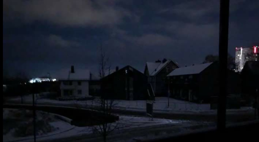 Her fra Tempe i morges det det også ble mørkt. Foto: Sverre Gundersen Aune